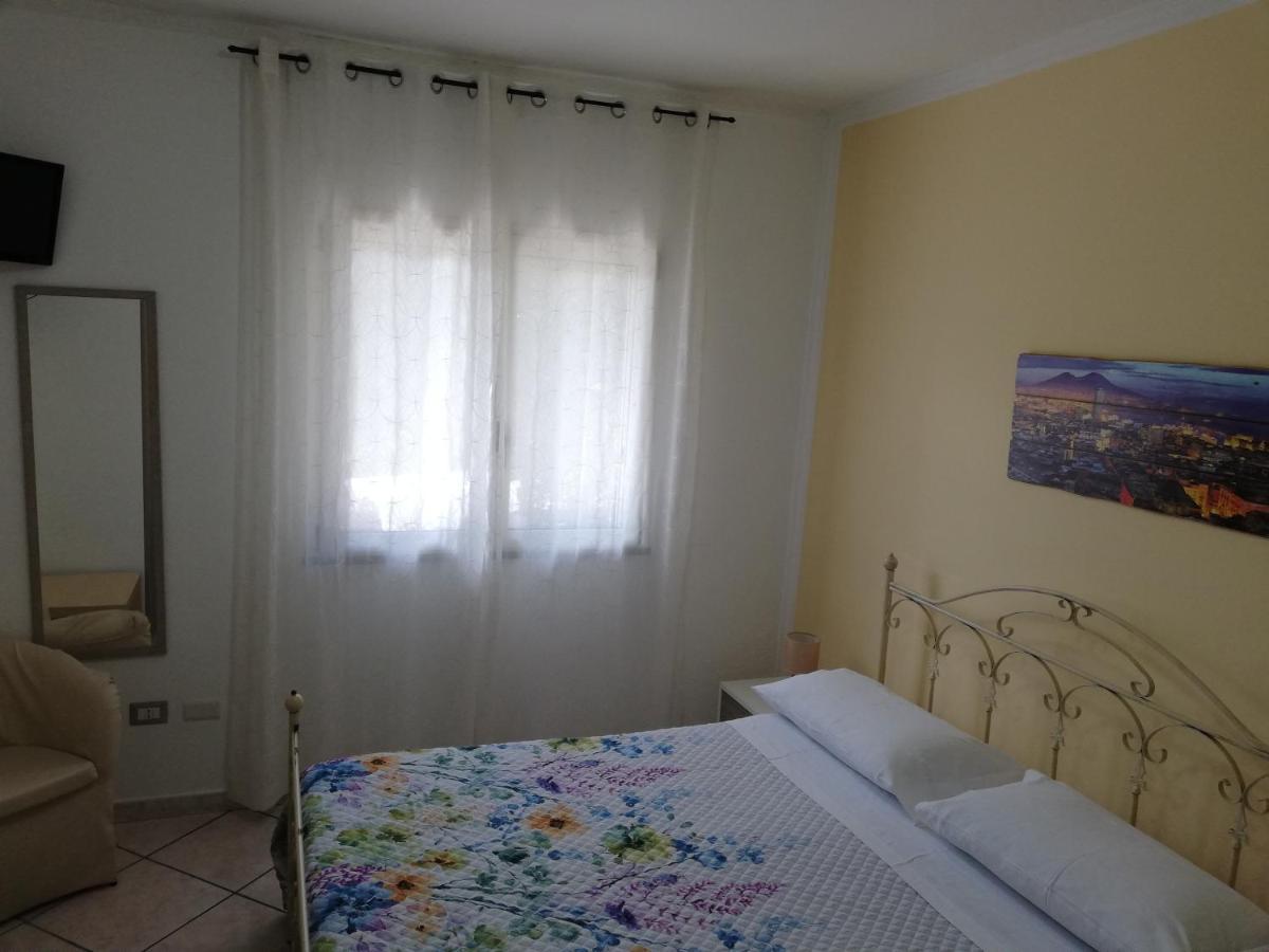 B&B Villa Rosa SantʼAntonio Abate Dış mekan fotoğraf